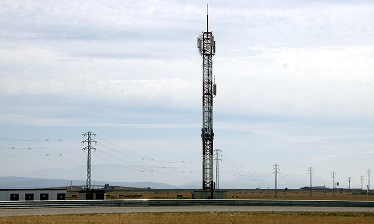 L'aeroport de Lleida-Alguaire estrena un node 5G per millorar l'ample de banda