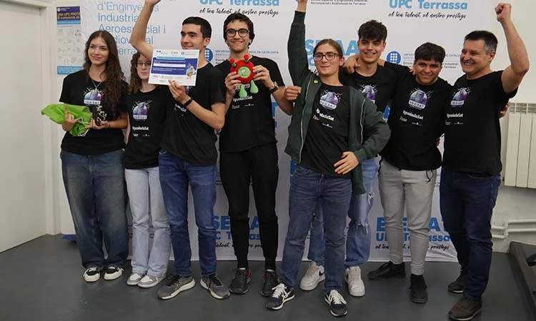 L’IgualadaSat guanya la final catalana del concurs CanSat